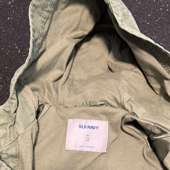 Toddler Girls Old Navy Jacket Size 4 - Picture 2 of 3